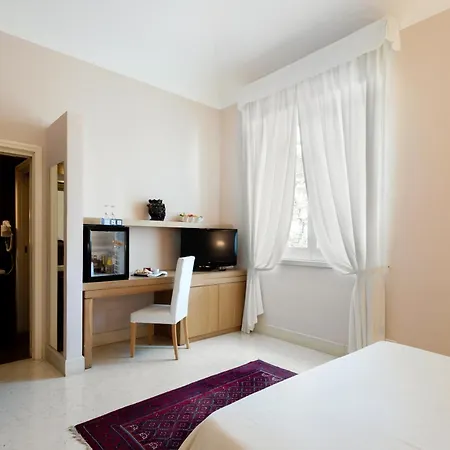 Palazzo Brunaccini Boutique Hotel-3