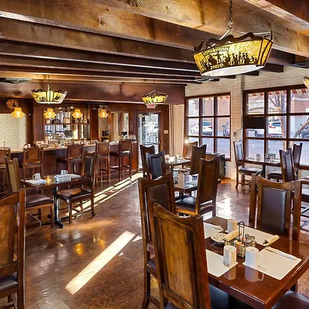Dude Rancher Lodge-3