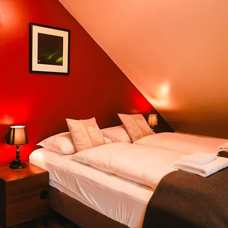 Hotel Hafnarfjall-3