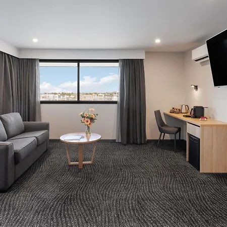 Mercure Melbourne Caroline Springs-3