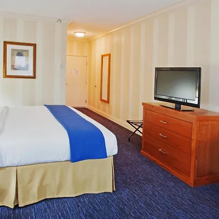 Holiday Inn Express Hotel & Suites Santa Cruz By Ihg-3