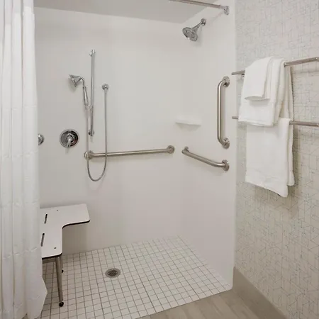 Holiday Inn Express Roseville-St. Paul By Ihg-2