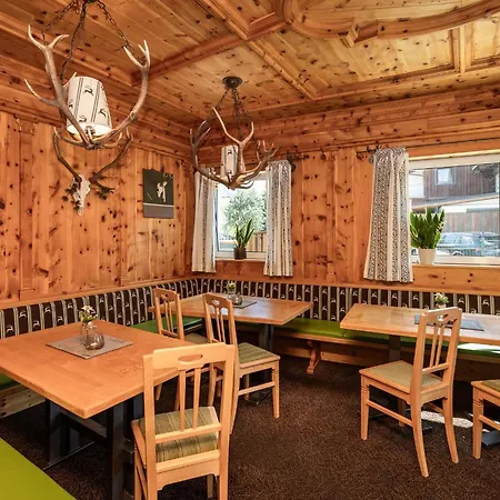 Hotel Alpenwelt Superior-3