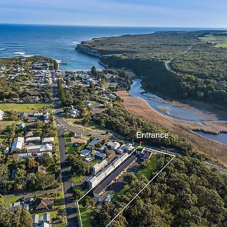 Port Campbell Motor Inn-3