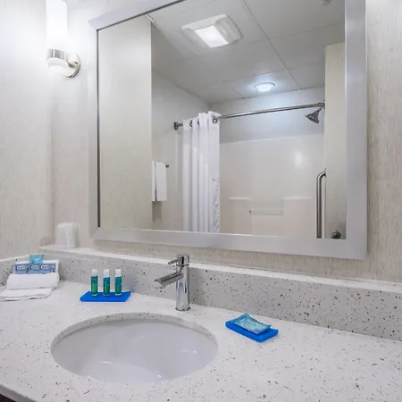 Holiday Inn Express Hanover By Ihg-2