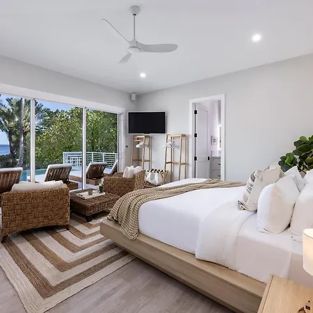 Pines & Palms Resort-2