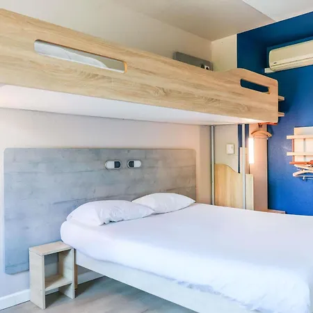 Ibis Budget Marmande-3