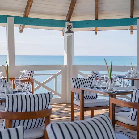 Secrets Saint Lucia Resort & Spa (Adults Only)-3
