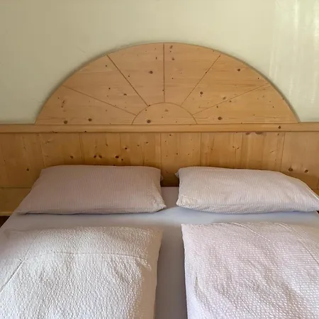 Hotel Champagne-2