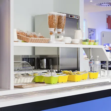 Ibis Budget Lleida-3