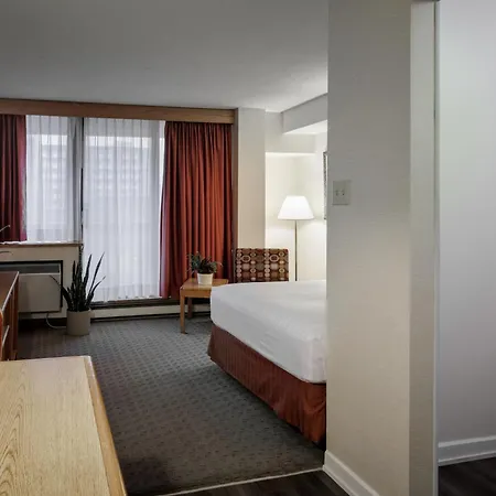Cartier Place Suite Hotel-2
