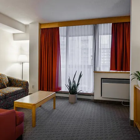 Cartier Place Suite Hotel-3