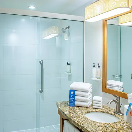Hampton By Hilton Guadalajara Expo-3