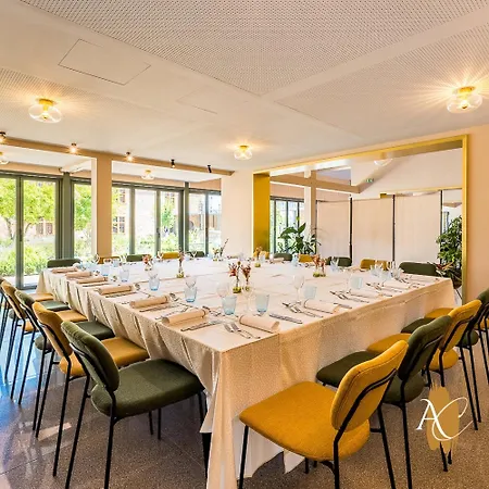 Demeures Et Chateaux L'Abbaye Caladoise - Anciennement Hostellerie Ferme Du Poulet-2
