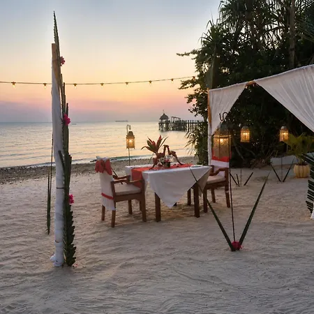Zanzi Resort Private Paradise-2