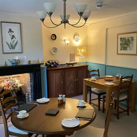 Stratton Gardens-2