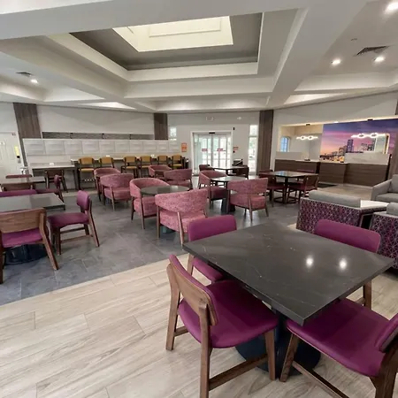 La Quinta By Wyndham Jacksonville Butler Blvd-2