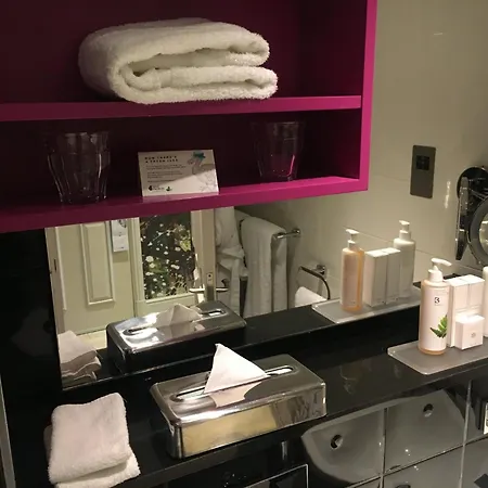 Hotel Indigo London - Kensington By Ihg-3