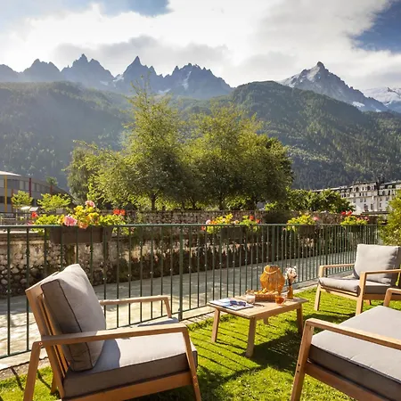Hotel De L'Arve By Happyculture-3