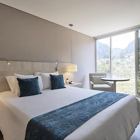 Hotel bh Bicentenario-3