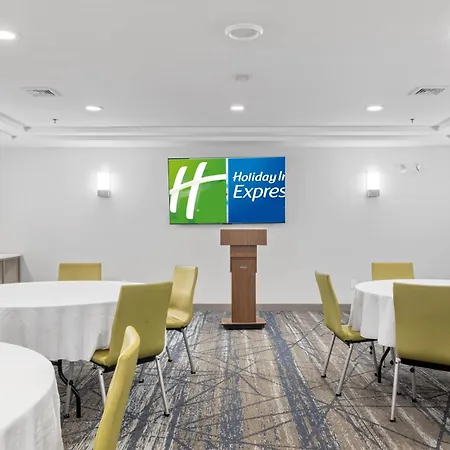 Holiday Inn Express Hartford-Newington By Ihg-2