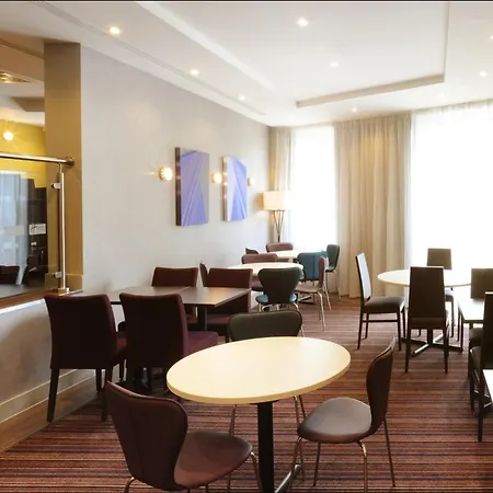Holiday Inn Express Birmingham - Snow Hill By Ihg-3