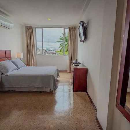 Hotel Anaconda-2