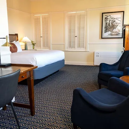 Majestic Inn And Spa-3
