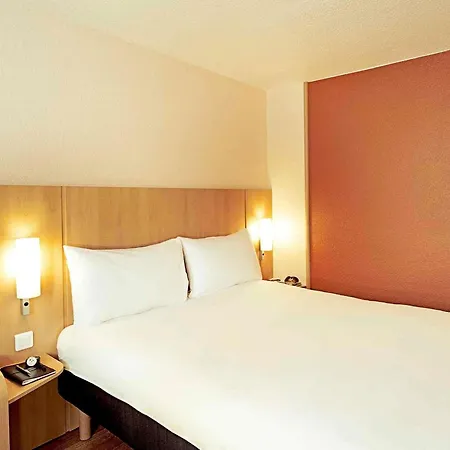 Ibis Nantes Centre Tour Bretagne-3