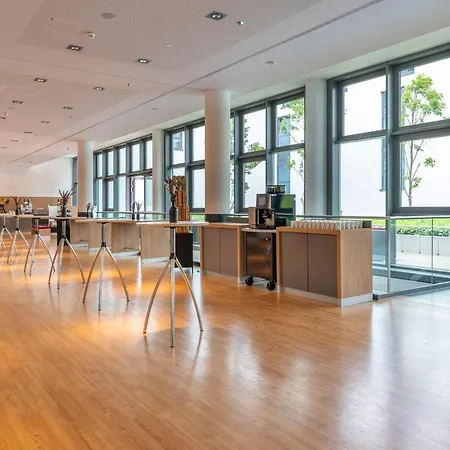 Intercityhotel Berlin Hauptbahnhof-2