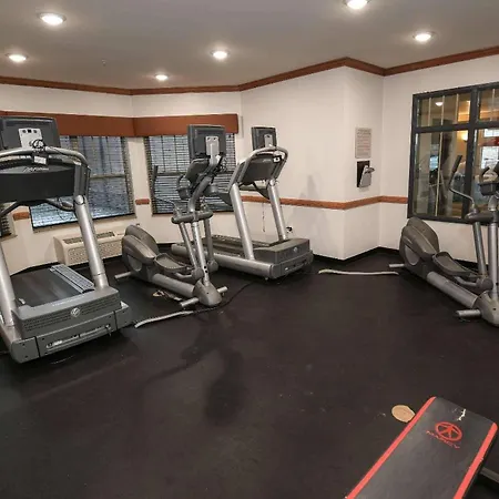 Country Inn & Suites By Radisson, Grand Forks, Nd-3
