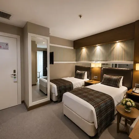 Grand Hotel Van-3