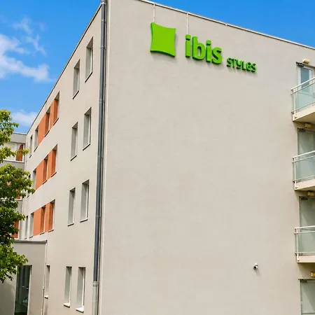 Ibis Styles Clermont Ferrand Sud La Pardieu-2