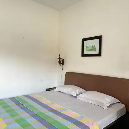 Enny'S Guest House-3