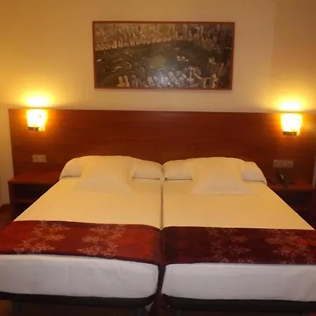 B&B Hotel Tarragona Reus-3
