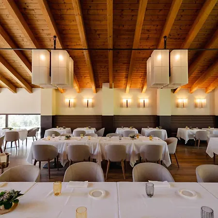 Grand Hotel Courmayeur Mont Blanc, By R Collection Hotels-2