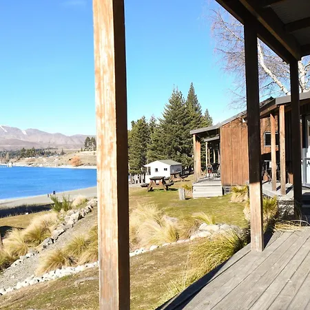 Lakes Edge Holiday Park-3