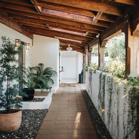 Cottage Inn & Spa-3