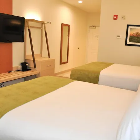Holiday Inn Express & Suites Price By Ihg-2