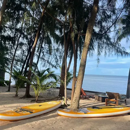 Kiki Coconut Beach Resort-3
