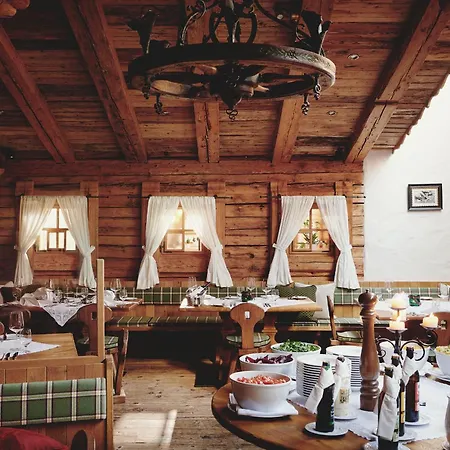 Burg Hotel Lech Am Arlberg-2
