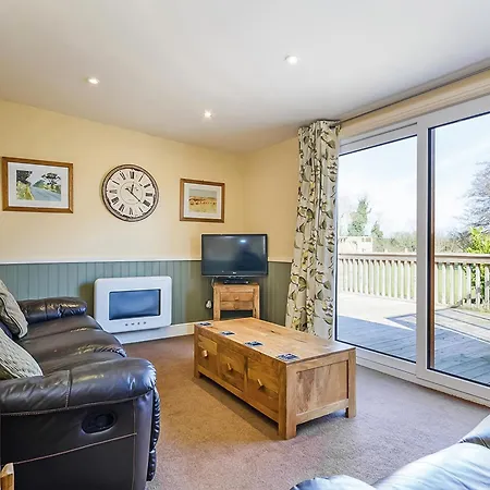 Pickering Lodges-2