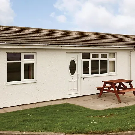 Anglesey Bungalows-3