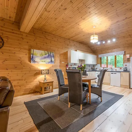 Woodland Park Lodges-2
