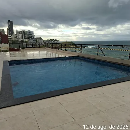 Flat Vista Mar Frente ou Lateral na Barra em Salvador-3