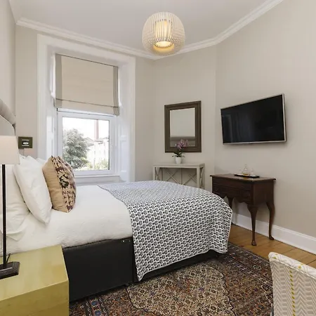 Antler Guest House-3