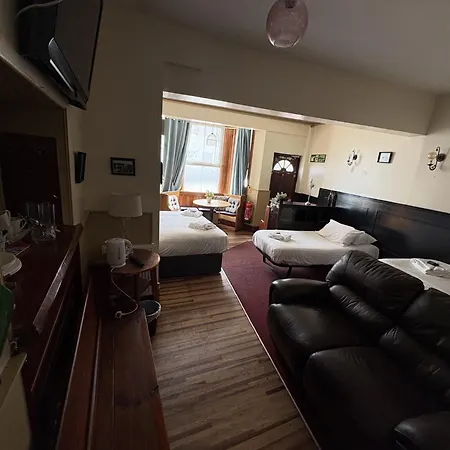 Victoria Guest Accommodation & Studio Apartments-2