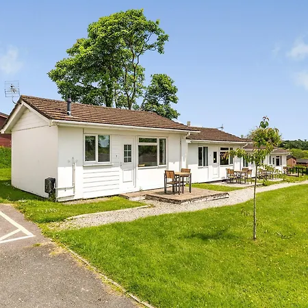 Meadow Lakes Holiday Park-3