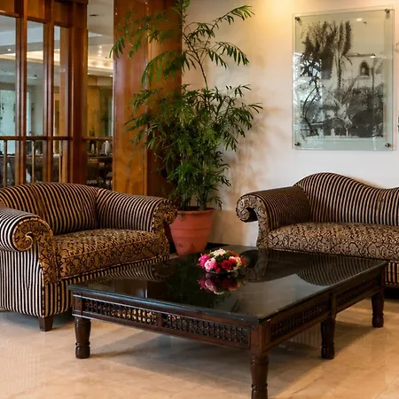 Hotel Crown Plaza Islamabad-3
