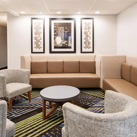 Holiday Inn Express & Suites Columbia-I-26 @ Harbison Blvd By Ihg-2